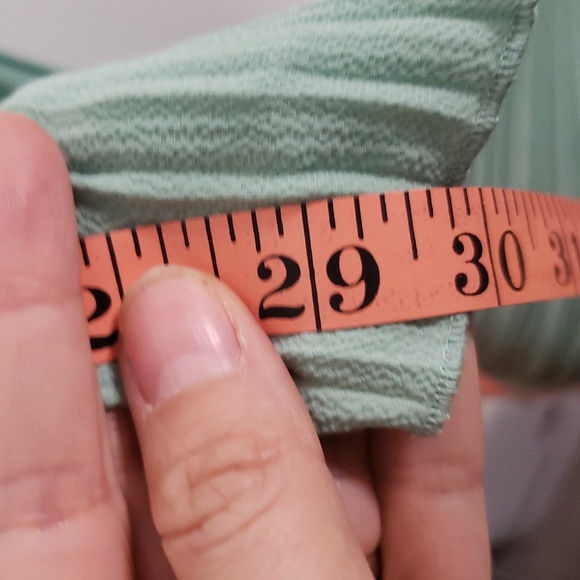 Zara Green Halter Jumpsuit with Flowing Wide-Leg Design Medium - Picture 14 of 16